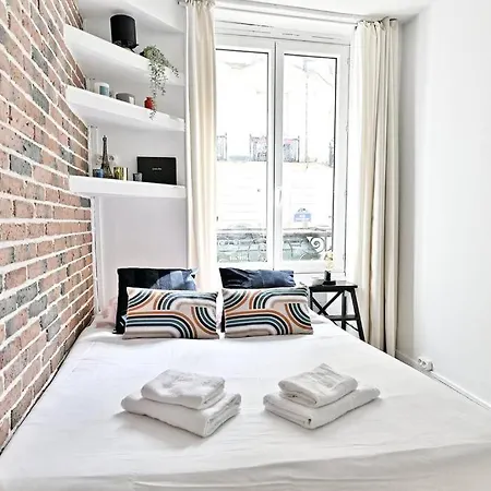 Petit Confortable Et #marais - Ii Apartment