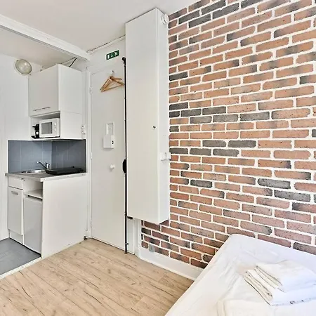 Petit Confortable Et #marais - Ii Apartment