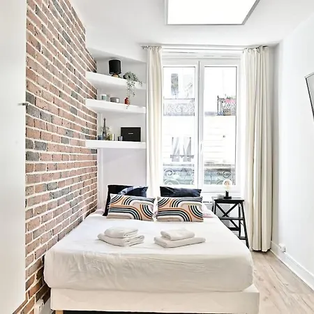 Petit Confortable Et #marais - Ii Apartment